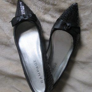 Rampage Black Sequin Bow Flats in SIze 7M